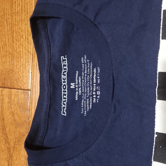 NWOT Mario Kart Long Sleeve Blue t-shirt, Medium - Picture 3 of 7